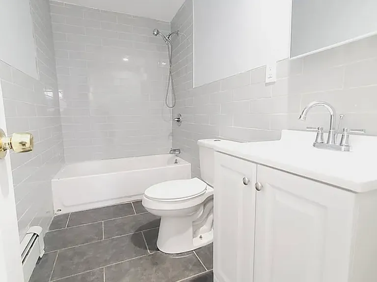 6 Rutgers Ave #1B — Photo 5