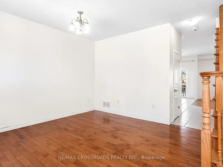 7 Colorado Blvd — Photo 6