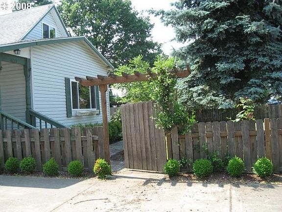 Front Gateway
