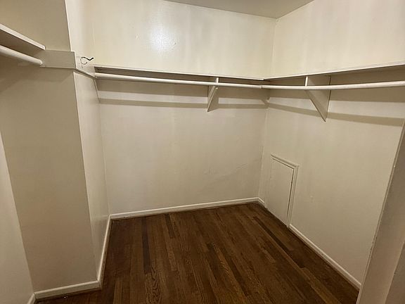 2nd image of 7301 Calder Dr Room 1