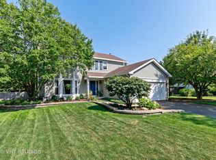 200 Aldrin Ave, Batavia, IL 60510