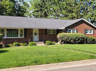 3716 Beechwood Dr, Endwell, NY 13760
