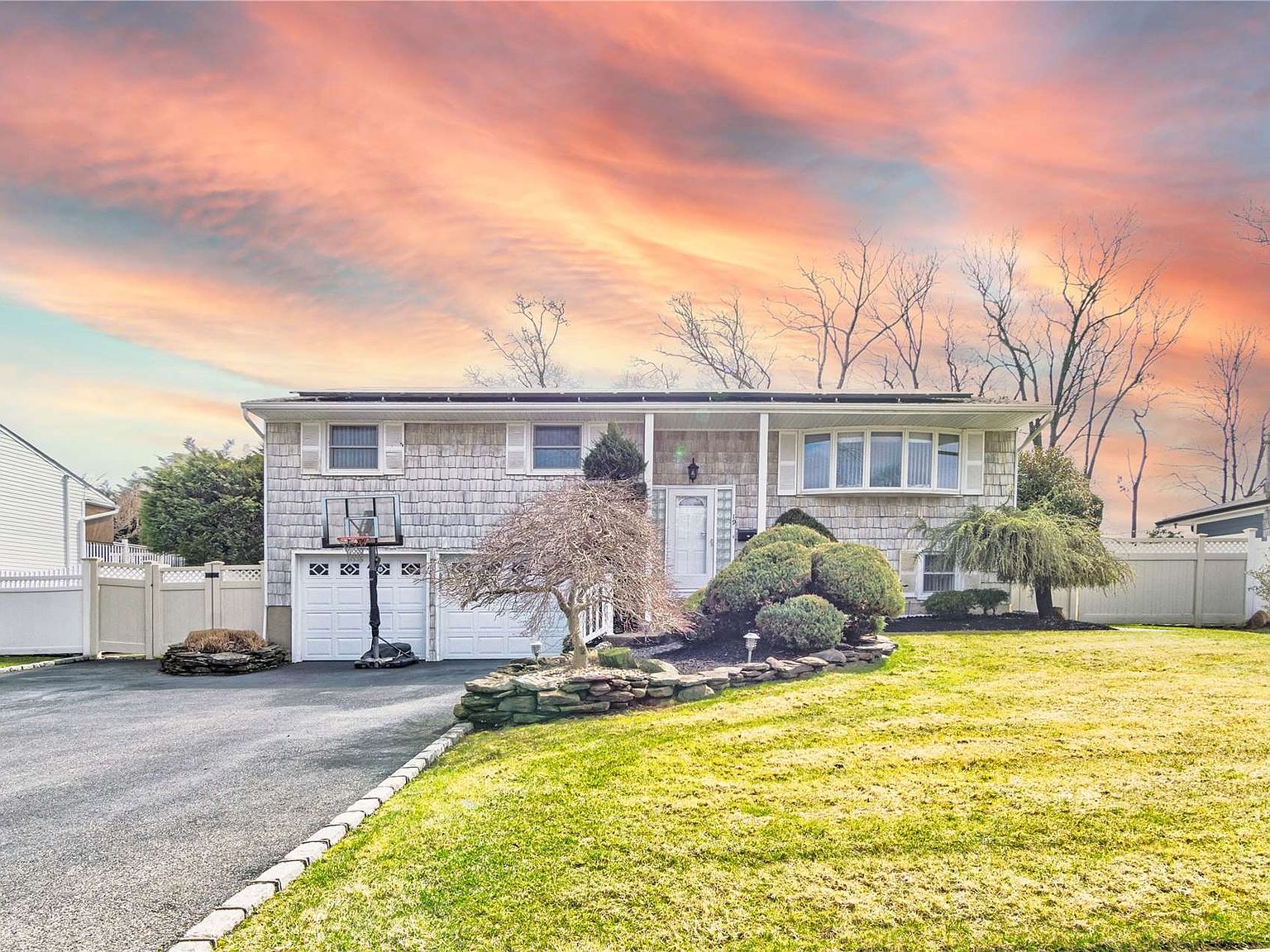 19 Abbey Drive, Commack, NY 11725 Zillow