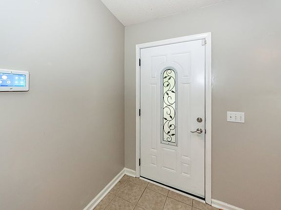 3rd image of 3347 Walter Dr