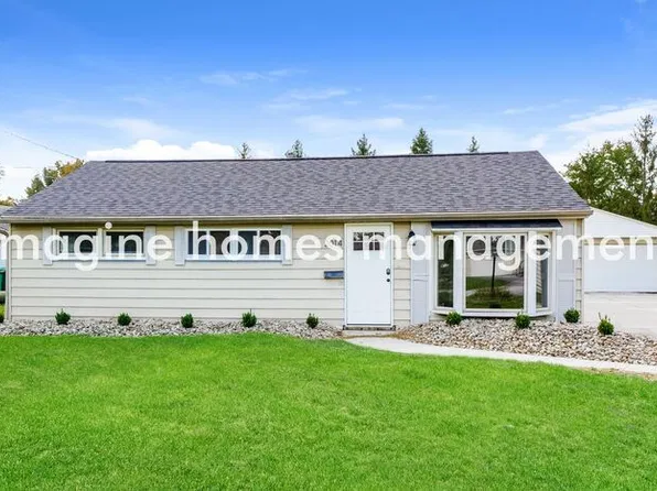 2014 Edgewood Dr, Twinsburg, OH 44087