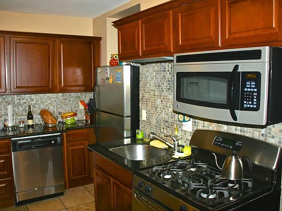 5th image of 4519 Roanoke Pkwy Unit 4519