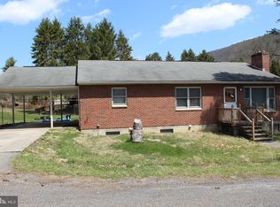 10806 Greenpoint Rd NW, Cumberland, MD 21502