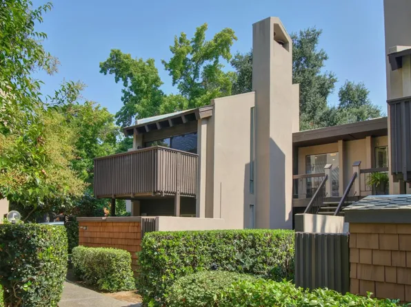 2270 Woodside Ln Unit 5, Sacramento, CA 95825