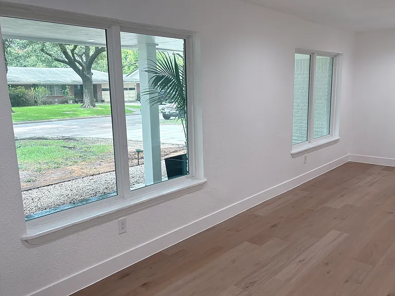 704 Fleetwood St — Photo 21