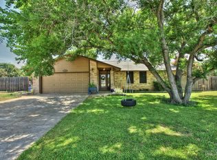 50113 Flintrock Dr, Georgetown, TX 78626