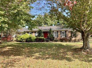 538 Magnolia Dr, Smithville, TN 37166