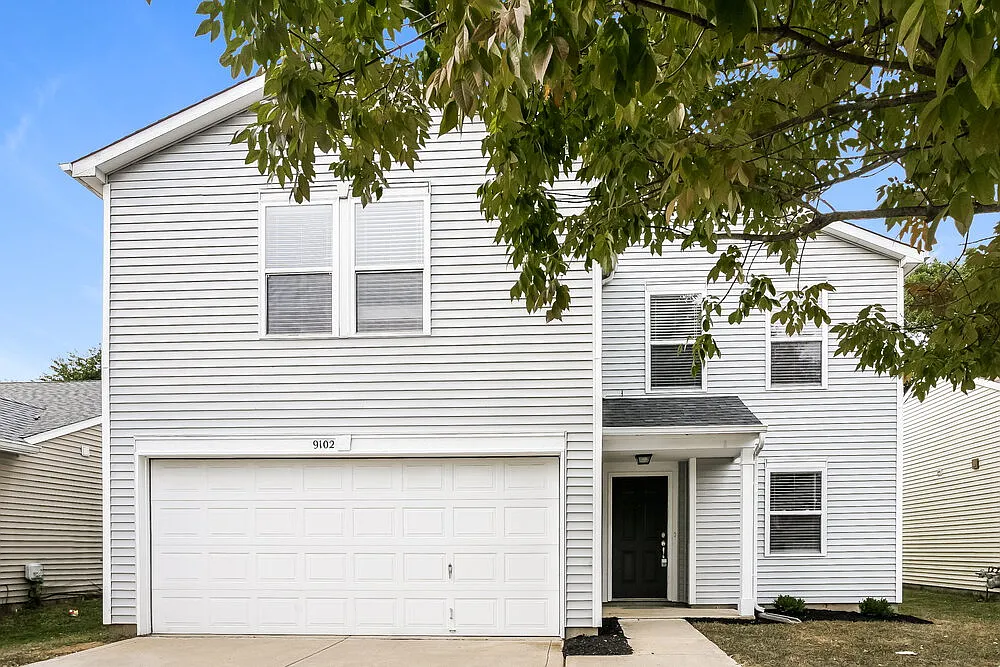 3 bed, 2.5 bath, 2035 sqft, $2,055 — Photo 1