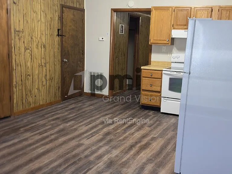 16 W Buchanan Ave #4 — Photo 8