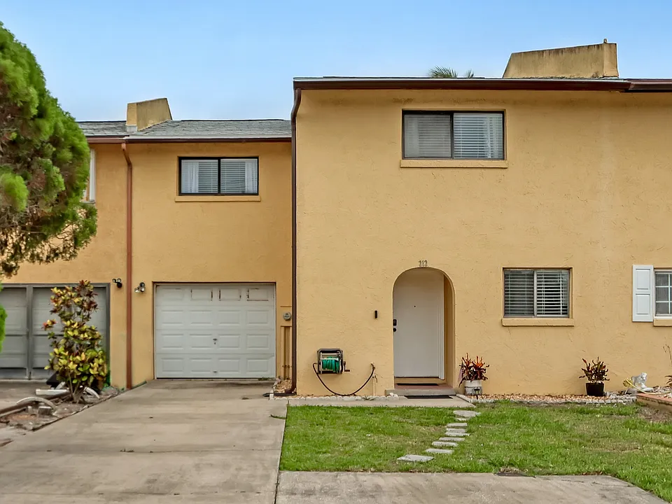 212 S Brevard Ave