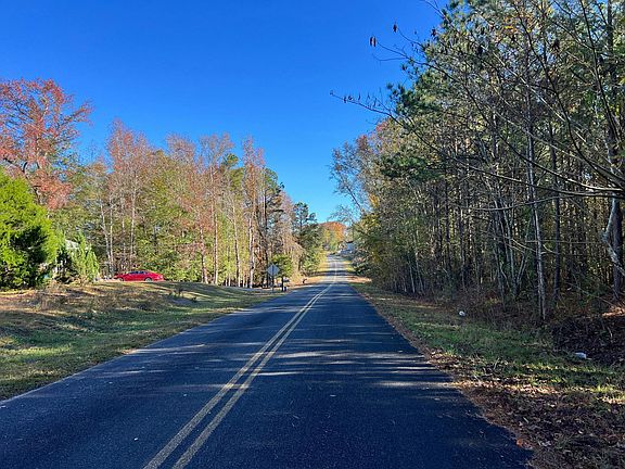 4th image of 111 Hyler Rd