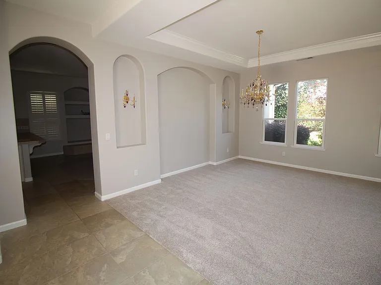 795 Heritage Ave — Photo 16