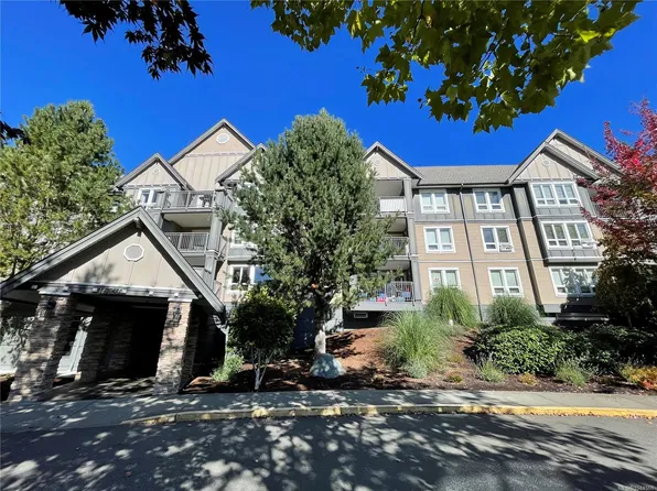 1620 Townsite Rd #203, Nanaimo, BC V9S 1N2