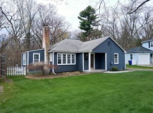 106 Hartwick St, Springfield, MA 01108