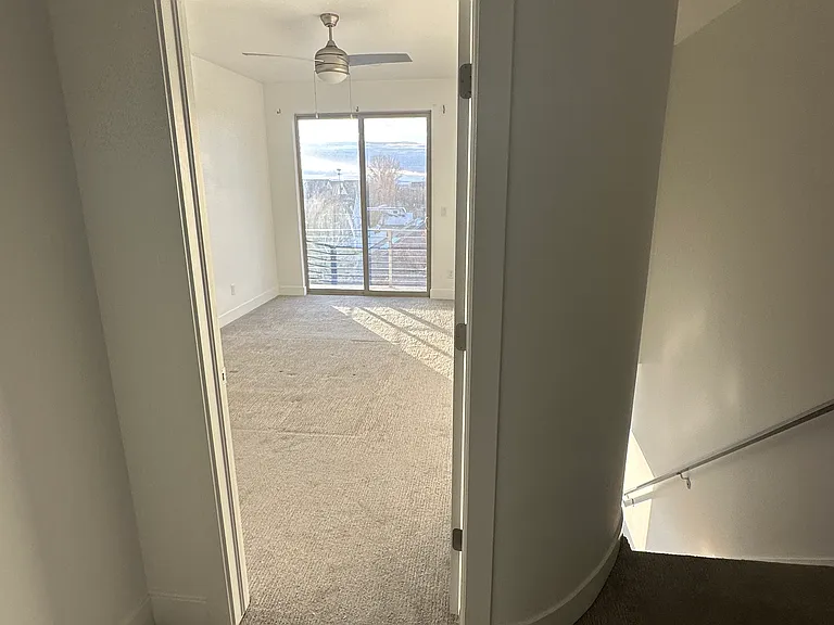 2203 N 525 W — Photo 20
