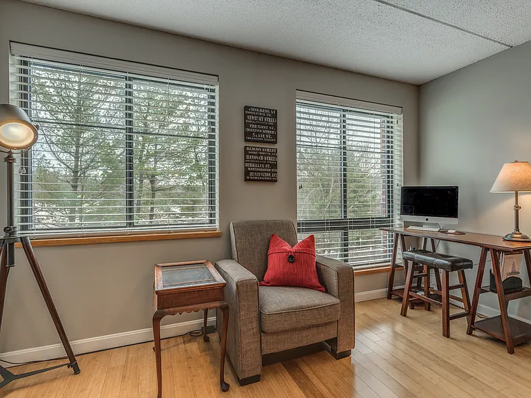 200 Ledgewood Dr #209 — Photo 16