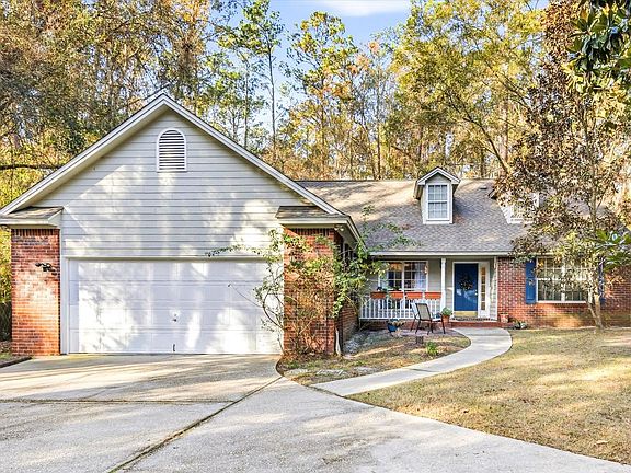 2nd image of 2802 Green Forest Ln