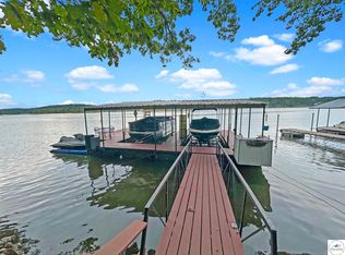 26307 Santa Barbara Dr, Edwards, MO 65326