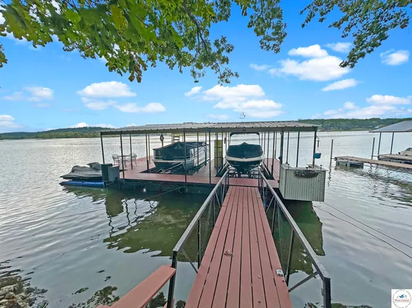 26307 Santa Barbara Dr, Edwards, MO 65326