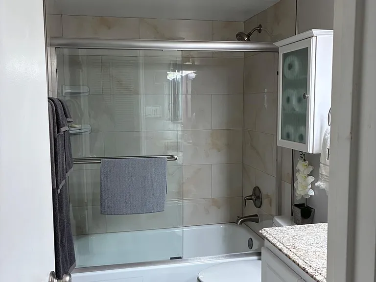1800 Old Meadow Rd #101 — Photo 25
