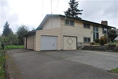 1st image of 2627 S 142nd St