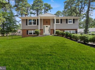 215 Seminole Trl, Browns Mills, NJ 08015