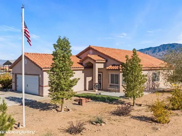 3912 S Lake Mead, Littlefield, AZ 86432