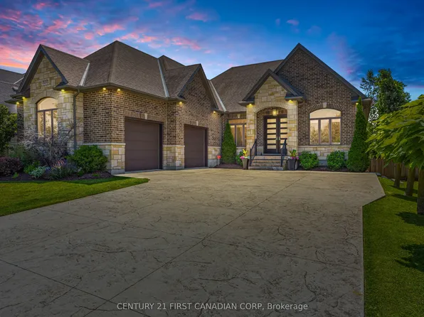 7071 Clayton Walk, London, ON N6P 0A1