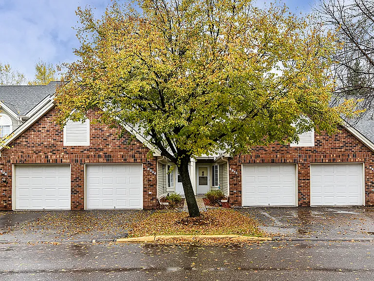 Birch Lake Townhomes — Photo 19