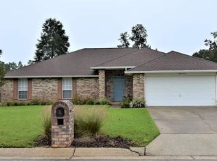 5845 Chi Chi Cir, Milton, FL 32570