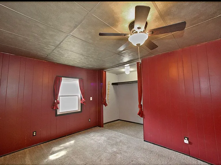 1105 W Lafayette St — Photo 11