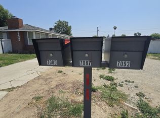 7087 Barton St, San Bernardino, CA 92404