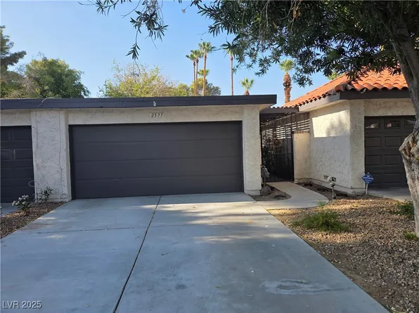 2577 Pera Cir, Las Vegas, NV 89121