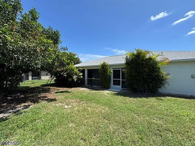 910 SW 3rd Ave — Photo 29