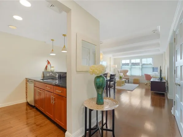 225 Stanley Avenue #213, Mamaroneck, NY 10543