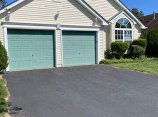 2560 Brenton Ln, Toms River, NJ 08755