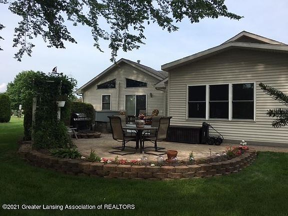 3rd image of 11123 Lochgreen Dr