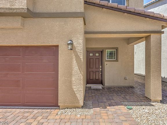 4th image of 3816 Corellia Ave