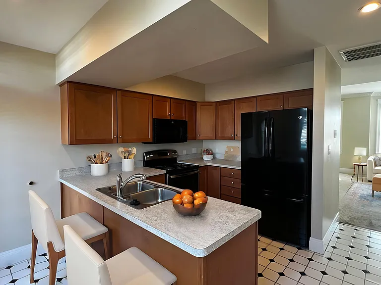 3503 Michigan Ave #3B — Photo 6