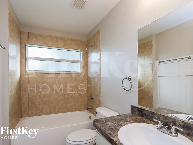 1860 Kim Acres Ln — Photo 13