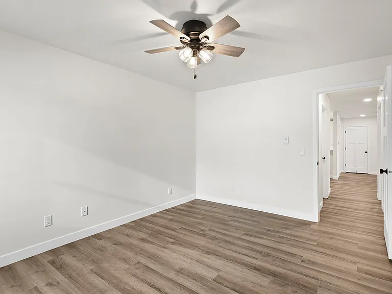 509 S Perry Pkwy #1 — Photo 9