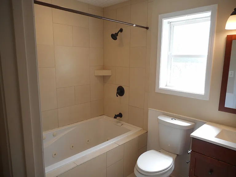 1729 Quiet Oak Ln — Photo 15