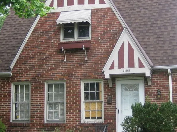 9105 Connecticut Ave, Cleveland, OH 44105