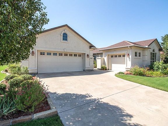 4th image of 9917 Crestridge Dr