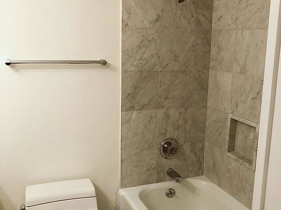5th image of 330 E 38th St APT 48H
