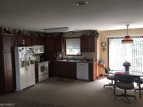 2nd image of 527 Gary Dr NW